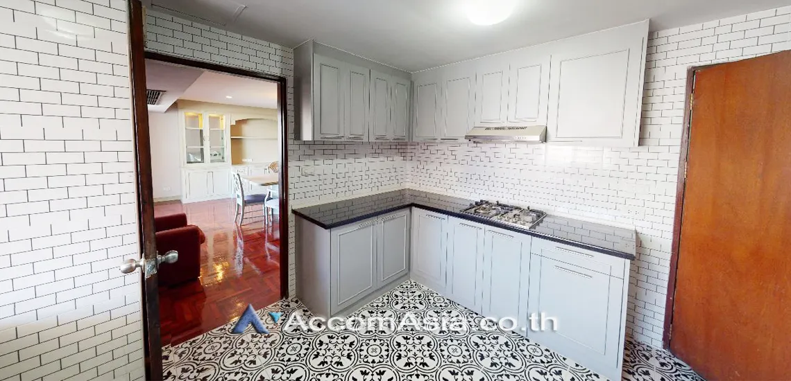 4  3 br Condominium For Rent in Sukhumvit ,Bangkok BTS Asok - MRT Sukhumvit at Windsor Tower AA24313