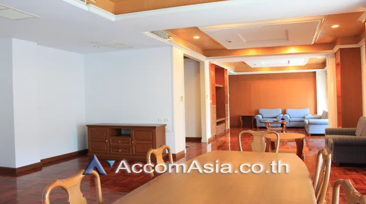 unitPet friendly |  3 Bedrooms  Apartment For Rent in Sukhumvit, Bangkok  near BTS Nana (AA24339)