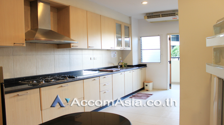 4  3 br Apartment For Rent in Sukhumvit ,Bangkok BTS Nana at Comfortable and Fully Furnished Apartment near BTS AA24339