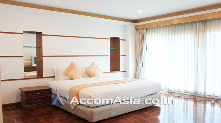 5  3 br Apartment For Rent in Sukhumvit ,Bangkok BTS Nana at Comfortable and Fully Furnished Apartment near BTS AA24339