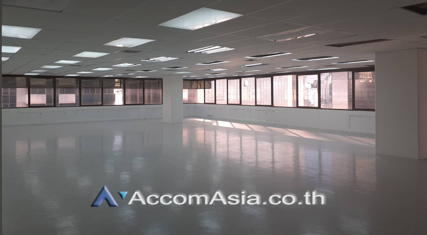  1  Office Space For Rent in Sukhumvit ,Bangkok MRT Sukhumvit - BTS Asok at Rajapark Building AA24343