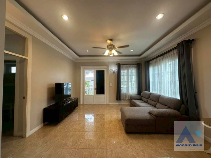  1  4 br House For Rent in Bang Na ,Bangkok  at Fantasia Villa 4 AA31653