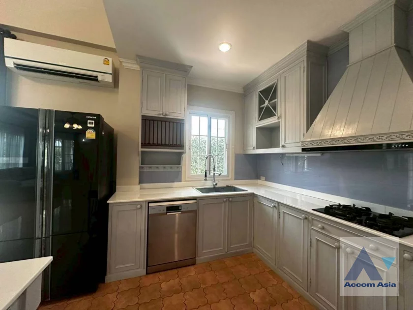 14  4 br House For Rent in Bang Na ,Bangkok  at Fantasia Villa 4 AA31653