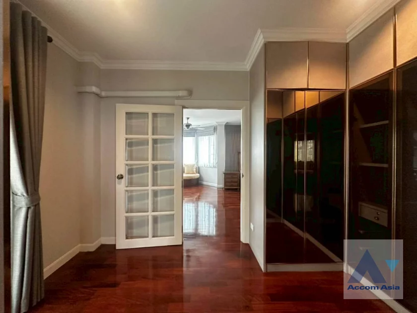 27  4 br House For Rent in Bang Na ,Bangkok  at Fantasia Villa 4 AA31653
