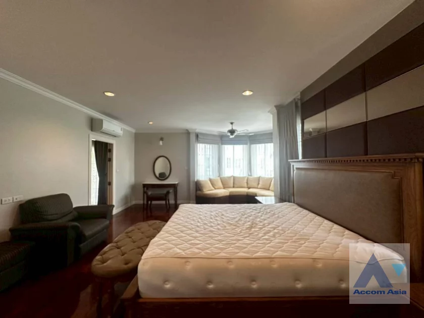 28  4 br House For Rent in Bang Na ,Bangkok  at Fantasia Villa 4 AA31653