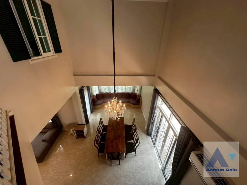 18  4 br House For Rent in Bang Na ,Bangkok  at Fantasia Villa 4 AA31653