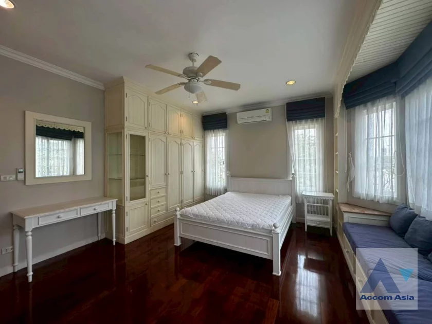 39  4 br House For Rent in Bang Na ,Bangkok  at Fantasia Villa 4 AA31653