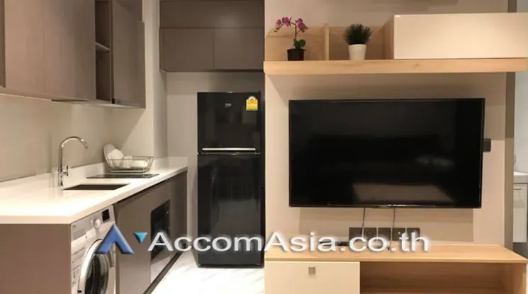 unit 1 Bedroom  Condominium For Rent in Sukhumvit, Bangkok  near BTS Ekkamai (AA24389)