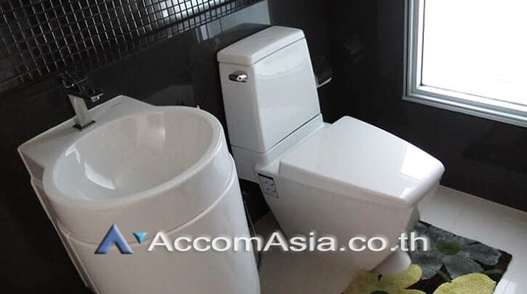 8  2 br Condominium for rent and sale in Sukhumvit ,Bangkok BTS On Nut at Rhythm Sukhumvit 50 AA24391