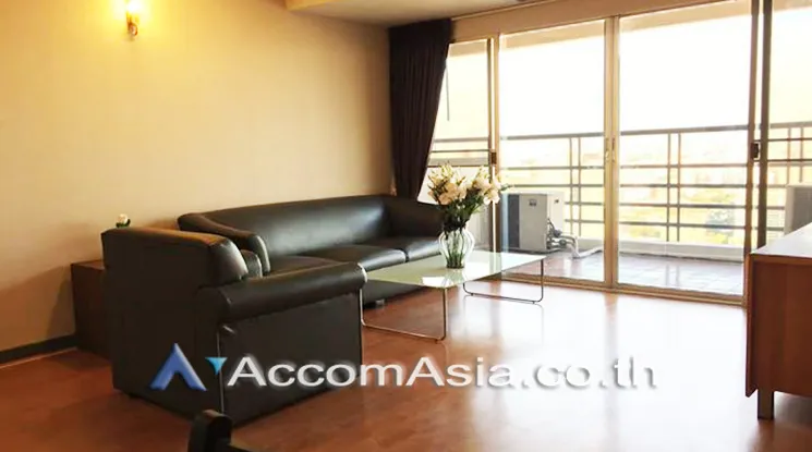 unit 3 Bedrooms  Condominium For Rent in Sukhumvit, Bangkok  near BTS Phrom Phong (AA24397)