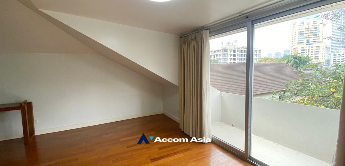 17  4 br House for rent and sale in Sukhumvit ,Bangkok BTS Phrom Phong at House suite for family AA24413