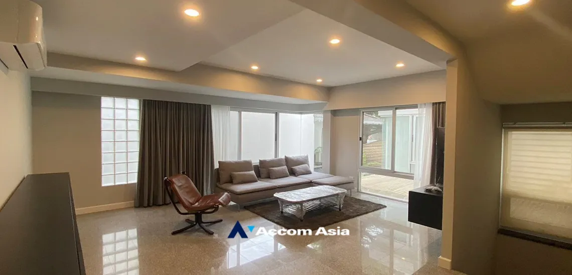  1  4 br House for rent and sale in Sukhumvit ,Bangkok BTS Phrom Phong at House suite for family AA24413