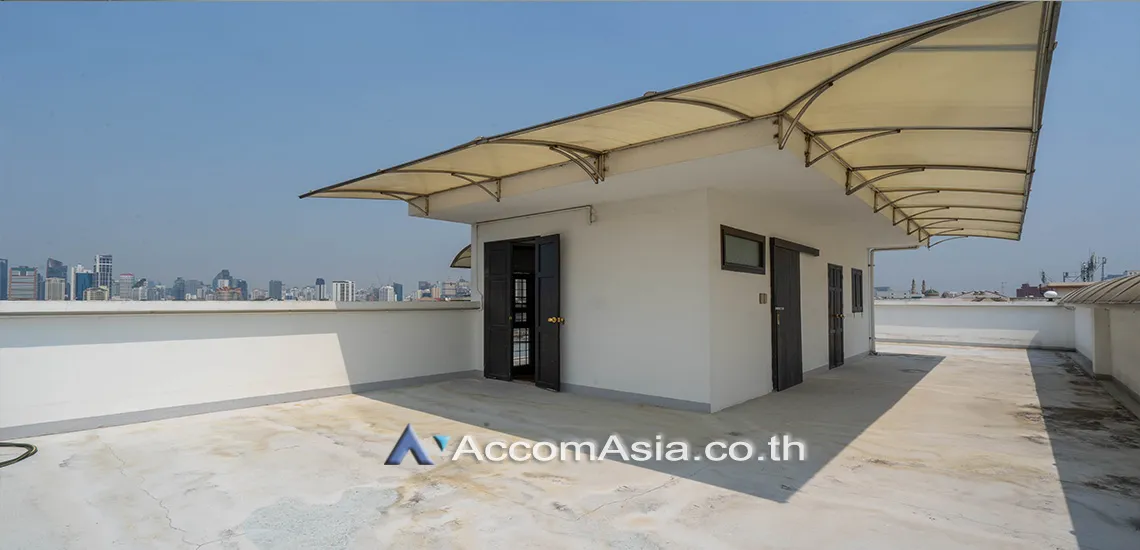 4  3 br Townhouse for rent and sale in Sukhumvit ,Bangkok BTS Phra khanong AA24452