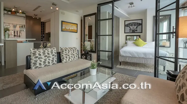 unit 2 Bedrooms  Condominium For Sale in Charoen Nakhon, Bangkok  near BTS Krung Thon Buri (AA24494)