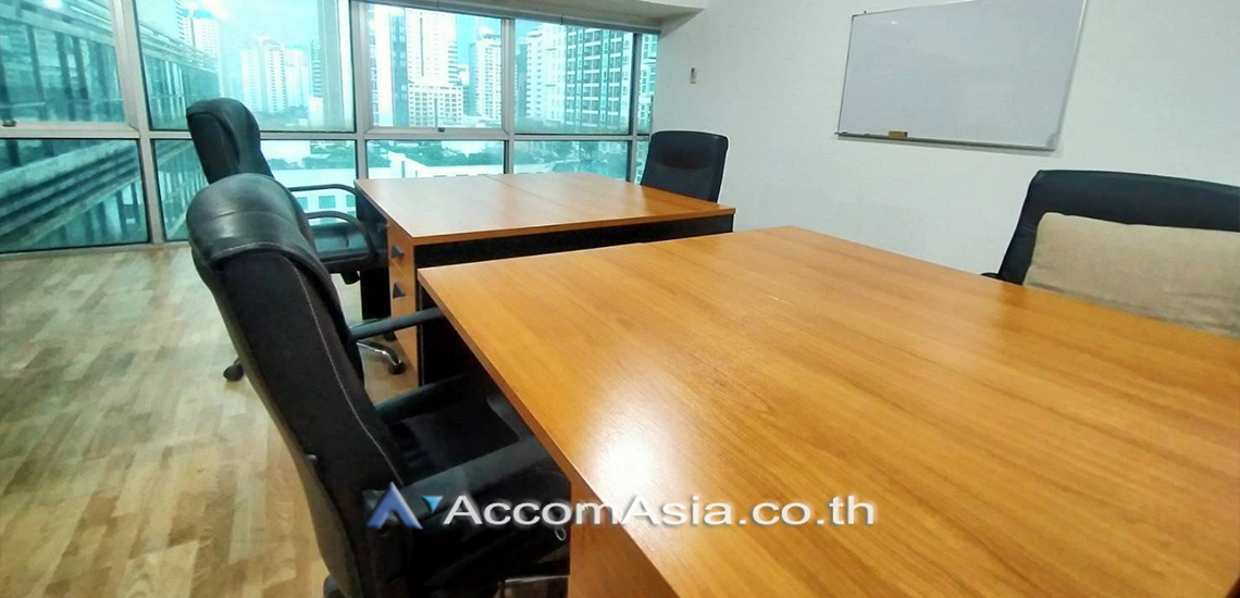 unit Office space For Rent & Sale in Sukhumvit, Bangkok  near BTS Nana (AA24502)