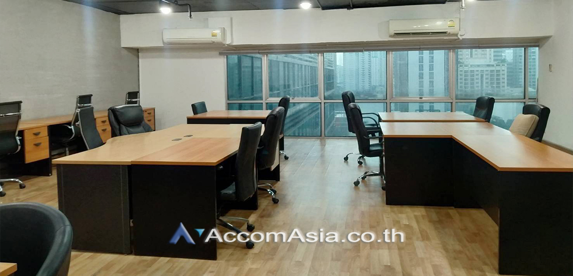 office space for sale in Sukhumvit at Sukhumvit Suite, Bangkok Code AA24502