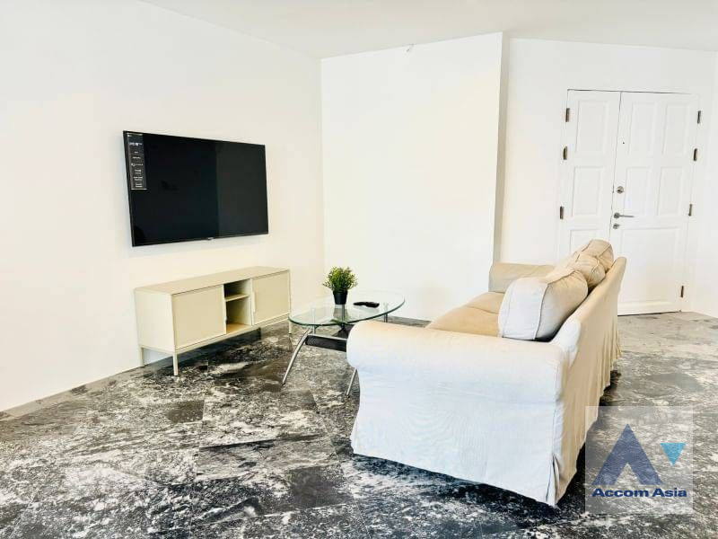 unit 2 Bedrooms  Condominium For Rent in Sukhumvit, Bangkok  (AA24510)