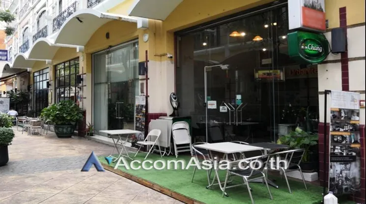 unit Shophouse For Rent & Sale in Sathorn, Bangkok  near BTS Surasak (AA24514)