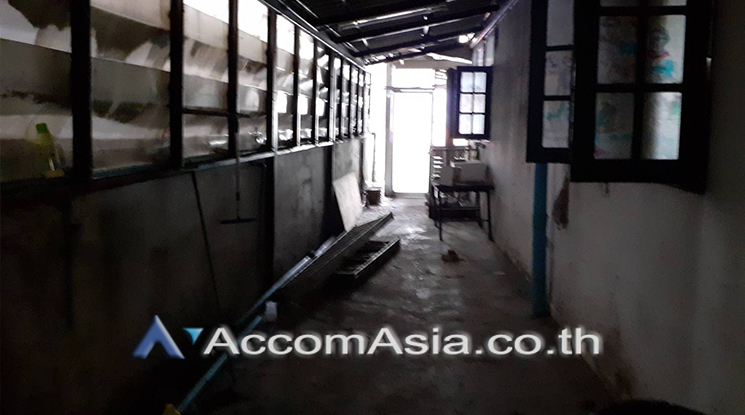 11  Retail / Showroom For Rent in Sukhumvit ,Bangkok BTS Asok AA24526
