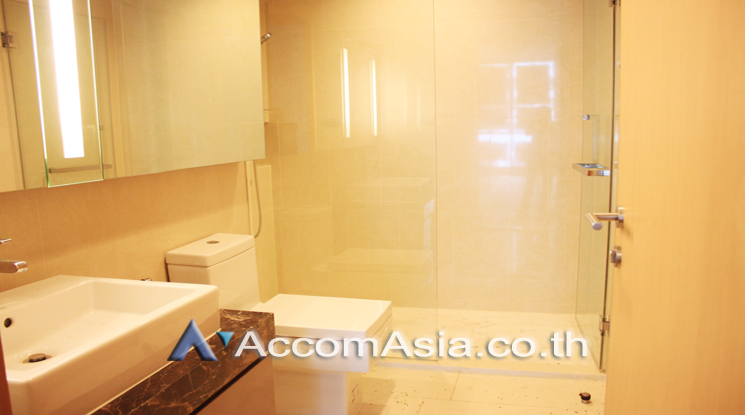 7  1 br Condominium For Sale in Sukhumvit ,Bangkok BTS Nana at HYDE Sukhumvit 13 AA24532