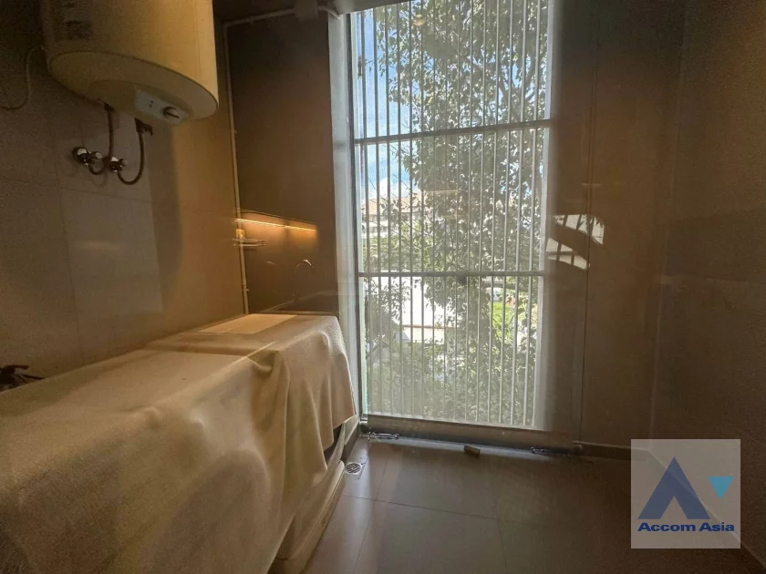 22  2 br Condominium For Rent in Sathorn ,Bangkok MRT Lumphini at Supreme Legend AA24582