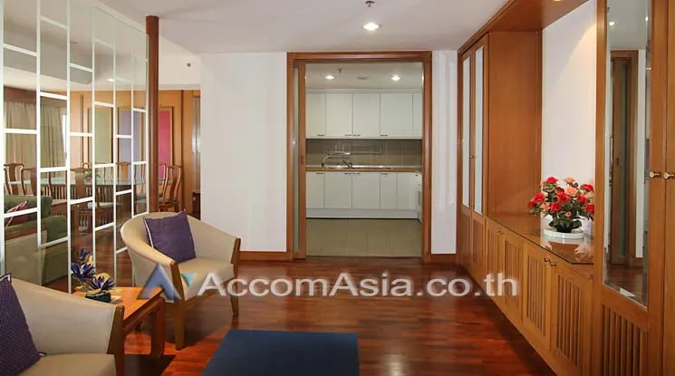 unit 3 Bedrooms  Condominium For Rent in Sathorn, Bangkok  near BRT Thanon Chan (2018403)