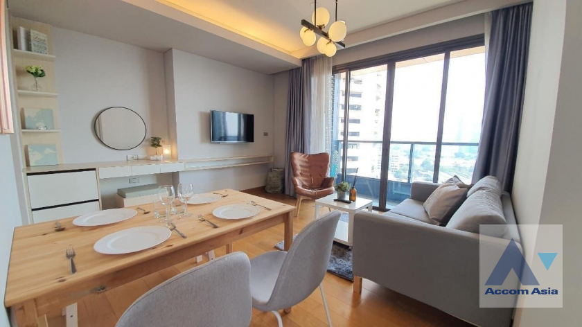 4  2 br Condominium for rent and sale in Sukhumvit ,Bangkok BTS Phrom Phong at The Lumpini 24 AA24588