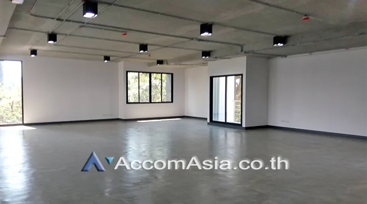 unit Office space For Rent in Sukhumvit, Bangkok  near BTS Thong Lo (AA24604)