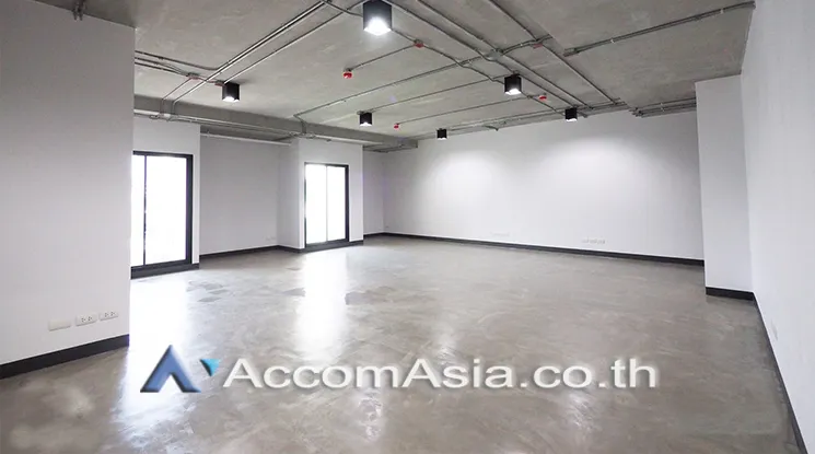 unit Office space For Rent in Sukhumvit, Bangkok  near BTS Thong Lo (AA24606)