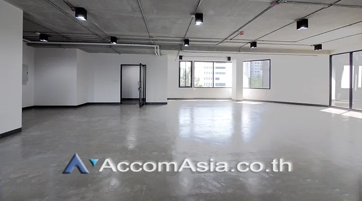 unit Office space For Rent in Sukhumvit, Bangkok  near BTS Thong Lo (AA24607)