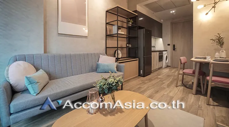 unit 1 Bedroom  Condominium For Rent & Sale in Sukhumvit, Bangkok  near MRT Phetchaburi (AA24626)