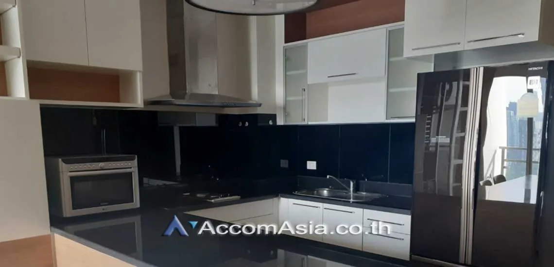 unit 1 Bedroom  Condominium For Rent in Sukhumvit, Bangkok  near BTS Ekkamai (AA24668)