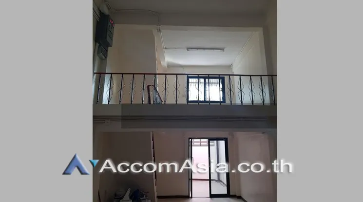  1  3 br Shophouse For Rent in Sathorn ,Bangkok  AA24690