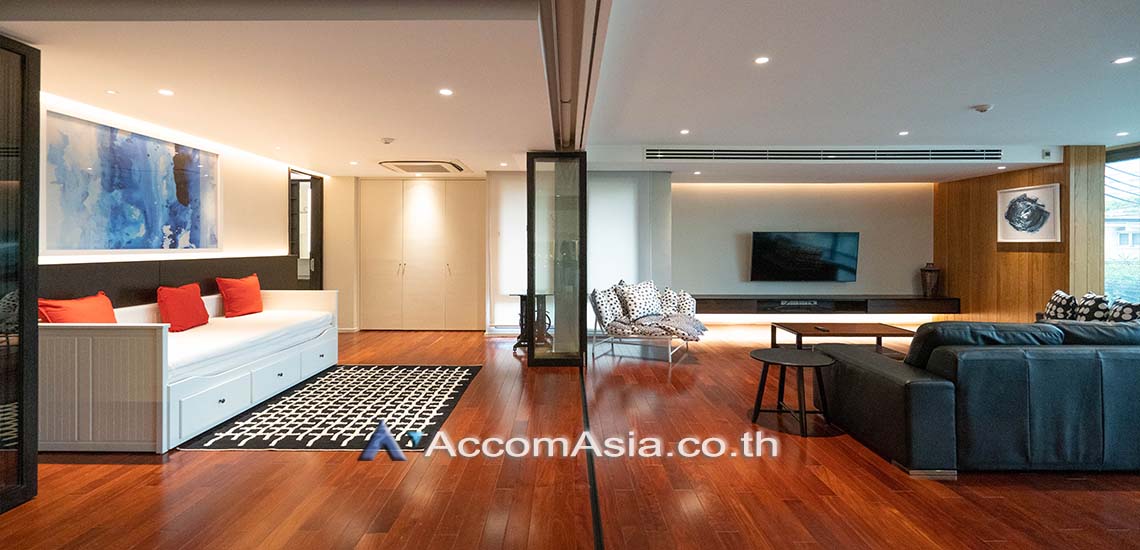  1  3 br Apartment For Rent in Sukhumvit ,Bangkok BTS Thong Lo at Modern style AA24765