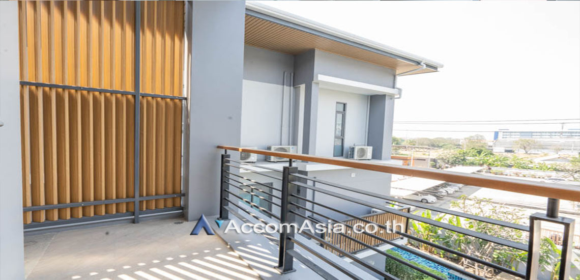 12  4 br House for rent and sale in Bang Na ,Bangkok BTS Bang Na at House in Compound AA24777