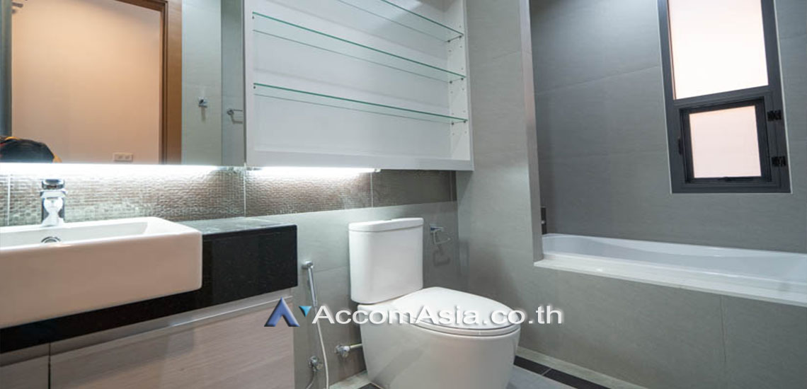 11  4 br House for rent and sale in Bang Na ,Bangkok BTS Bang Na at House in Compound AA24777