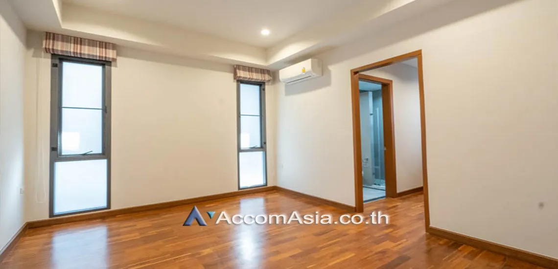 9  4 br House for rent and sale in Bang Na ,Bangkok BTS Bang Na at House in Compound AA24777