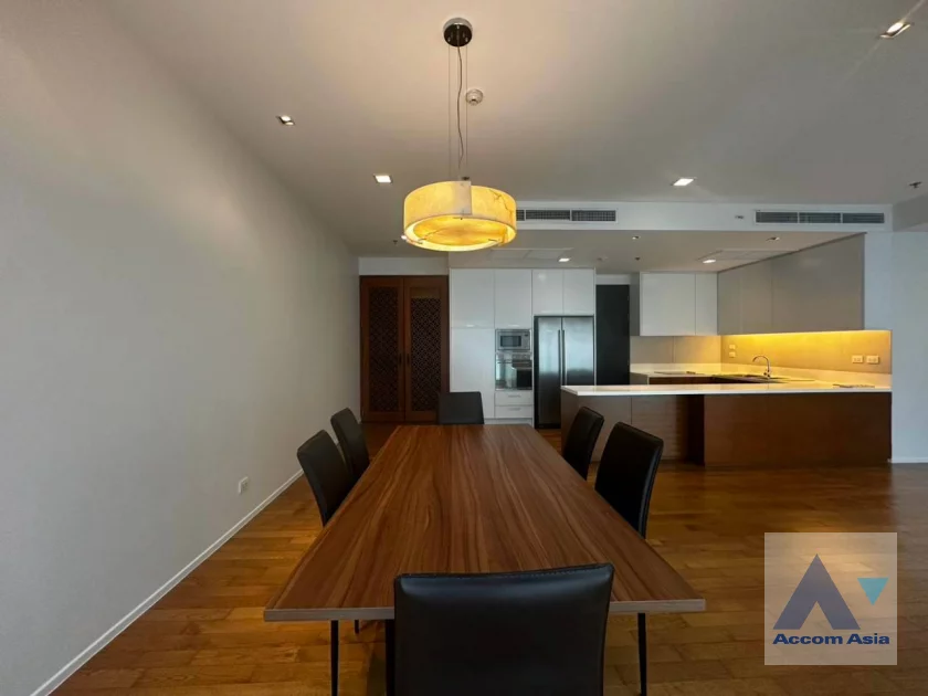  1  3 br Condominium For Rent in Sukhumvit ,Bangkok BTS Phrom Phong at The Madison AA24786