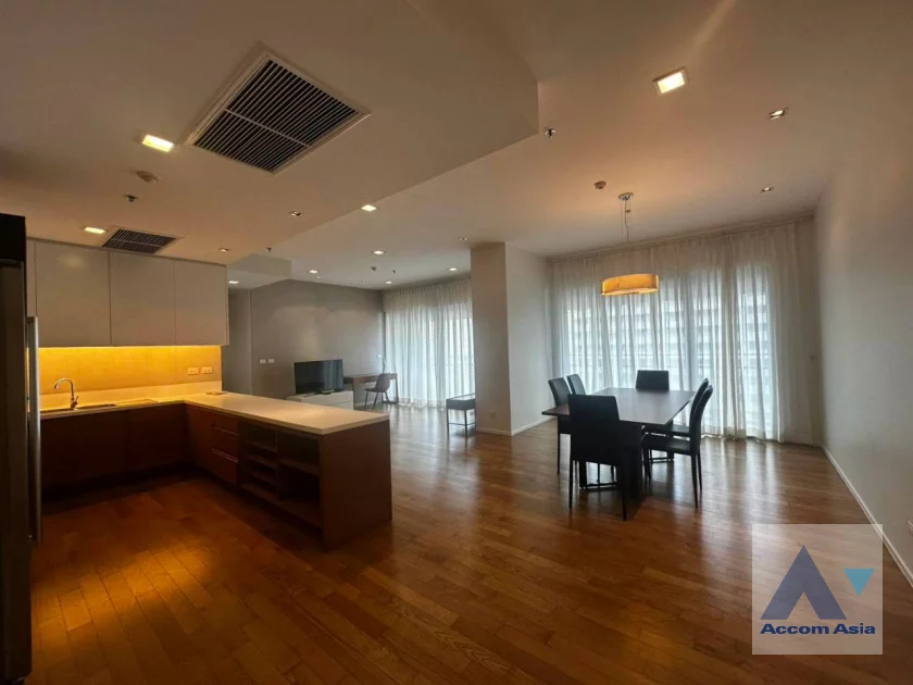 Pet friendly |  The Madison Condominium  3 Bedroom for Rent BTS Phrom Phong in Sukhumvit Bangkok