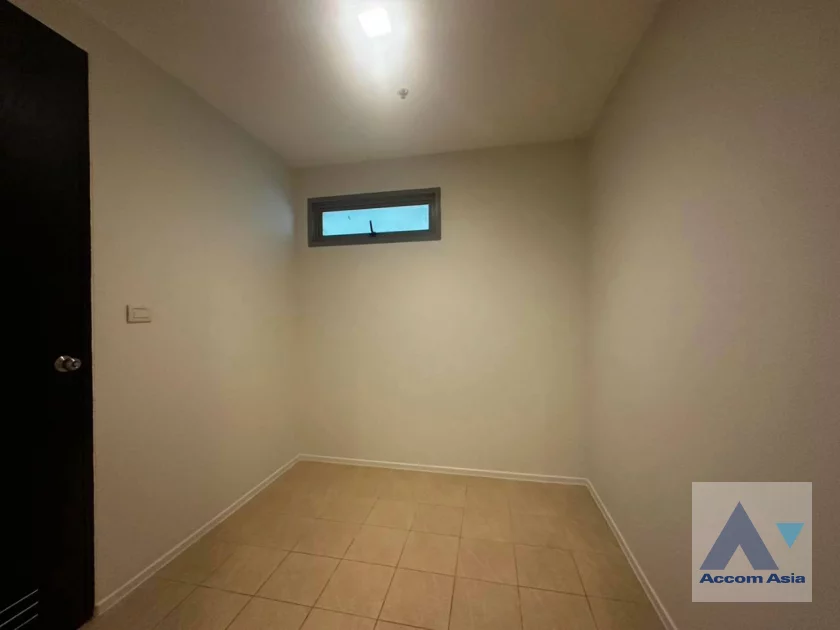 23  3 br Condominium For Rent in Sukhumvit ,Bangkok BTS Phrom Phong at The Madison AA24786