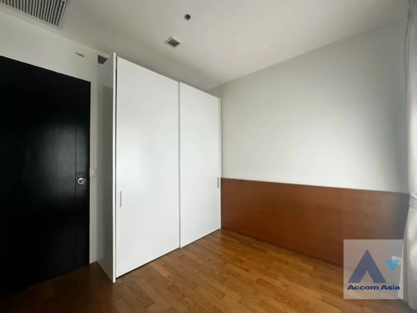 13  3 br Condominium For Rent in Sukhumvit ,Bangkok BTS Phrom Phong at The Madison AA24786