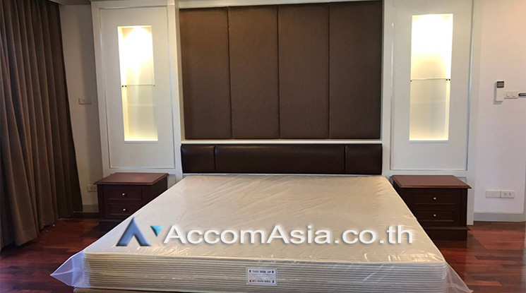 unit 2 Bedrooms  Condominium For Rent in Sukhumvit, Bangkok  near BTS Phrom Phong (AA24892)