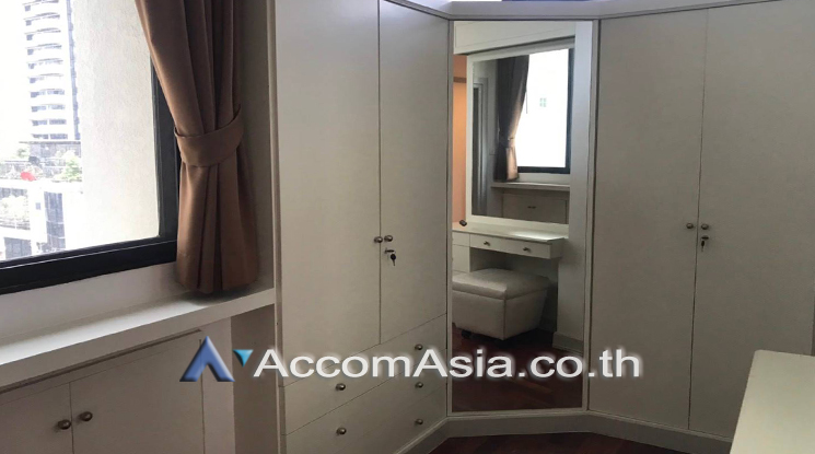 unit 2 Bedrooms  Condominium For Rent in Sukhumvit, Bangkok  near BTS Phrom Phong (AA24892)