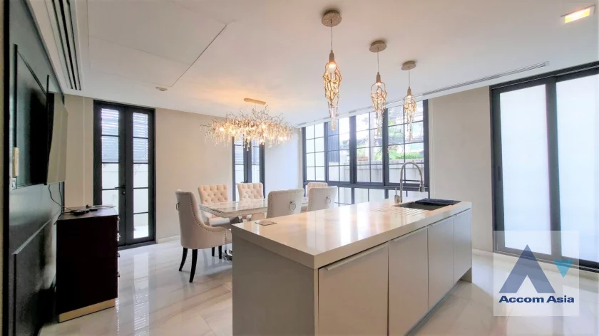 8  4 br Townhouse for rent and sale in Sukhumvit ,Bangkok MRT Sukhumvit - BTS Asok at Quarter 31 AA24922