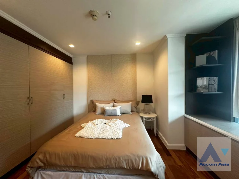 13  4 br Apartment For Rent in Sukhumvit ,Bangkok BTS Asok - MRT Sukhumvit at Warm Family Atmosphere AA24935
