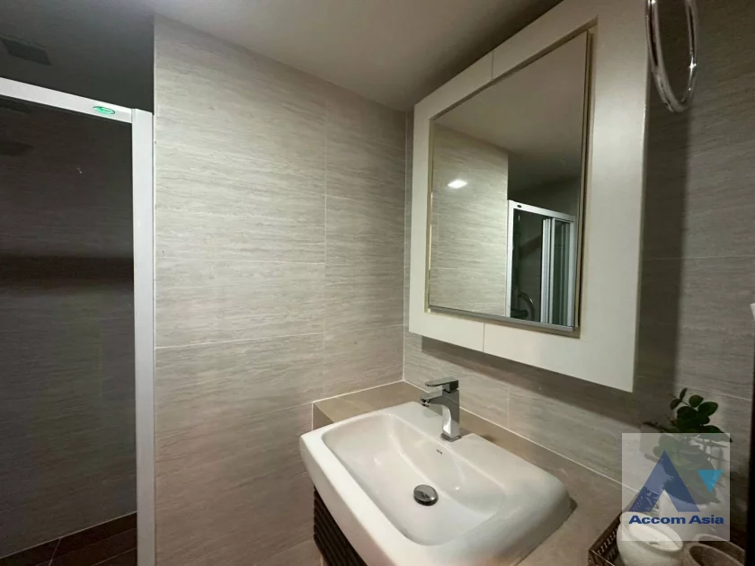 16  4 br Apartment For Rent in Sukhumvit ,Bangkok BTS Asok - MRT Sukhumvit at Warm Family Atmosphere AA24935
