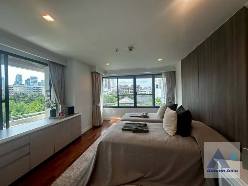 11  4 br Apartment For Rent in Sukhumvit ,Bangkok BTS Asok - MRT Sukhumvit at Warm Family Atmosphere AA24935