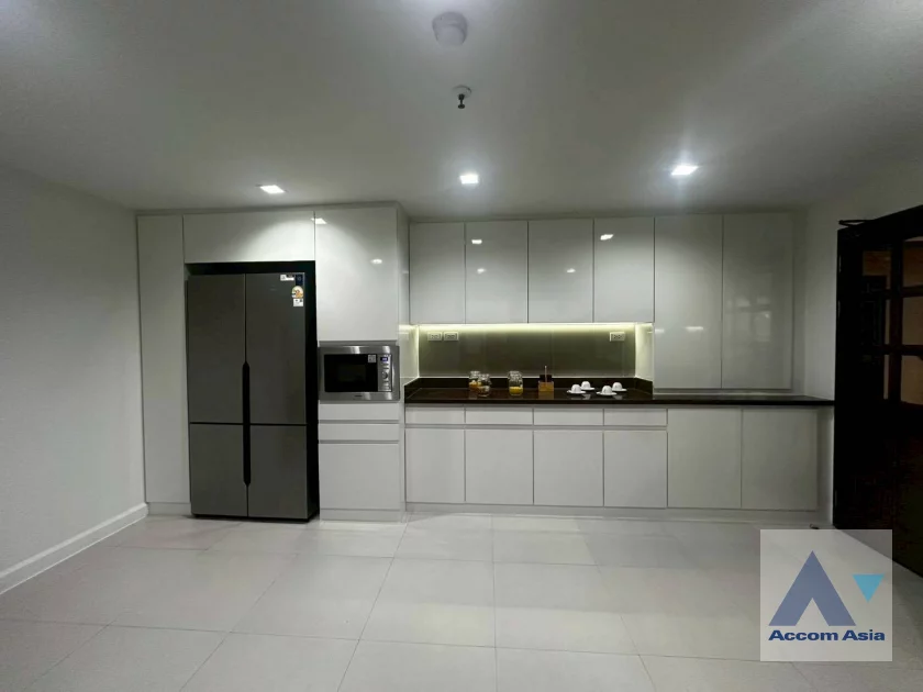 5  4 br Apartment For Rent in Sukhumvit ,Bangkok BTS Asok - MRT Sukhumvit at Warm Family Atmosphere AA24935