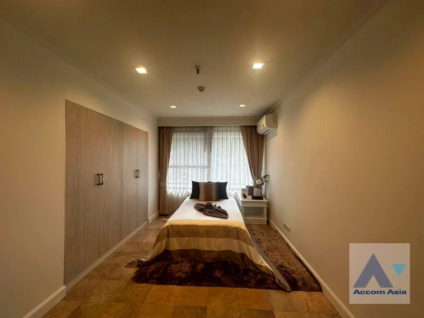 14  4 br Apartment For Rent in Sukhumvit ,Bangkok BTS Asok - MRT Sukhumvit at Warm Family Atmosphere AA24935