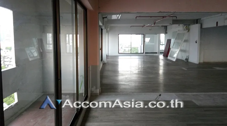 unit Office space For Rent in Phaholyothin, Bangkok  near BTS Saphan-Kwai (AA24947)